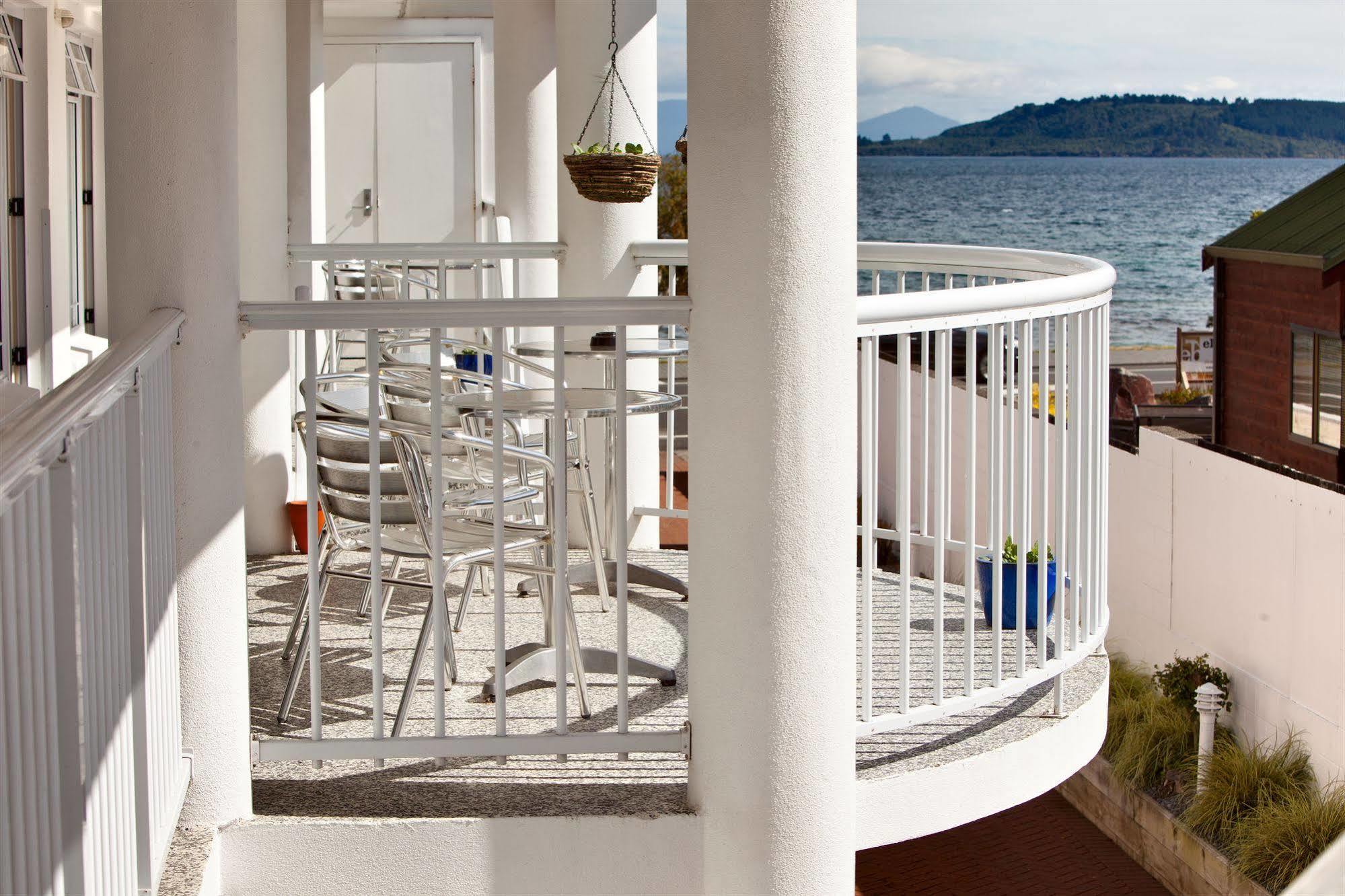 Lakeside Taupo Motel Exterior foto
